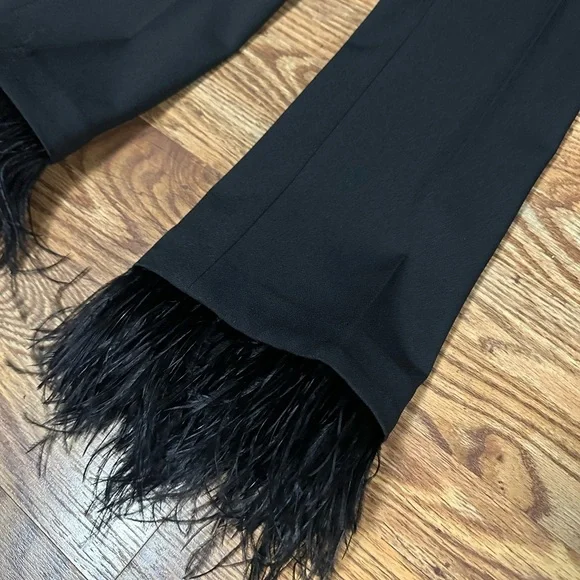 🆕 Michael Kors Stretch-Crepe Feather-Trim Cropped Pants Size 00 - Picture 11 of 12